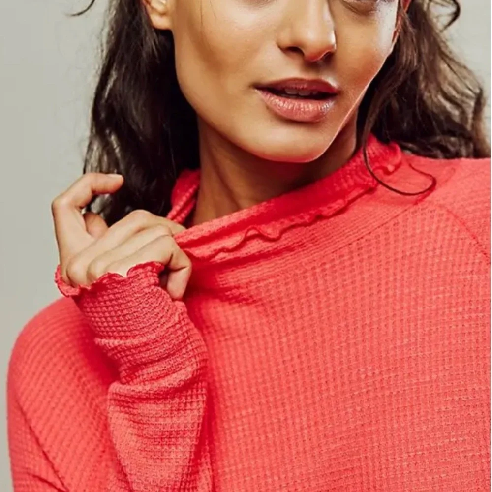 NWOT Make It Easy mock neck thermal by Intimately Free People in size XS